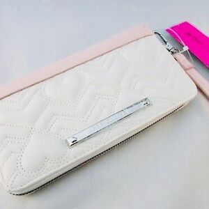 Betsey Johnson wallet / wristlet!